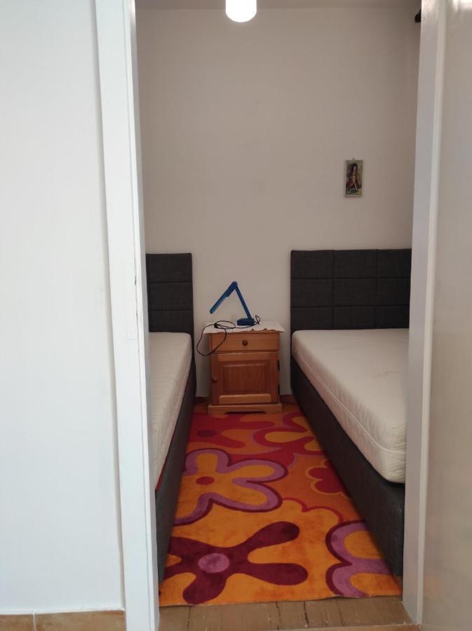 Apartman Renata 노비비노돌스키 외부 사진
